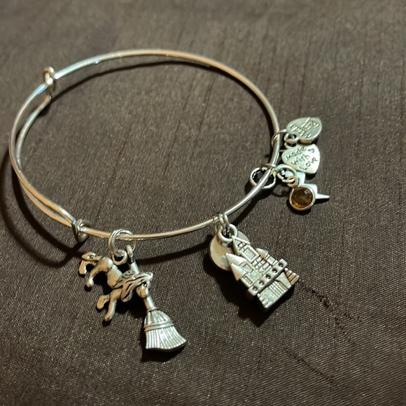 Super cute and stylish silver charm bracelet handmade in the USA. Adjustable - Picture 2 of 3